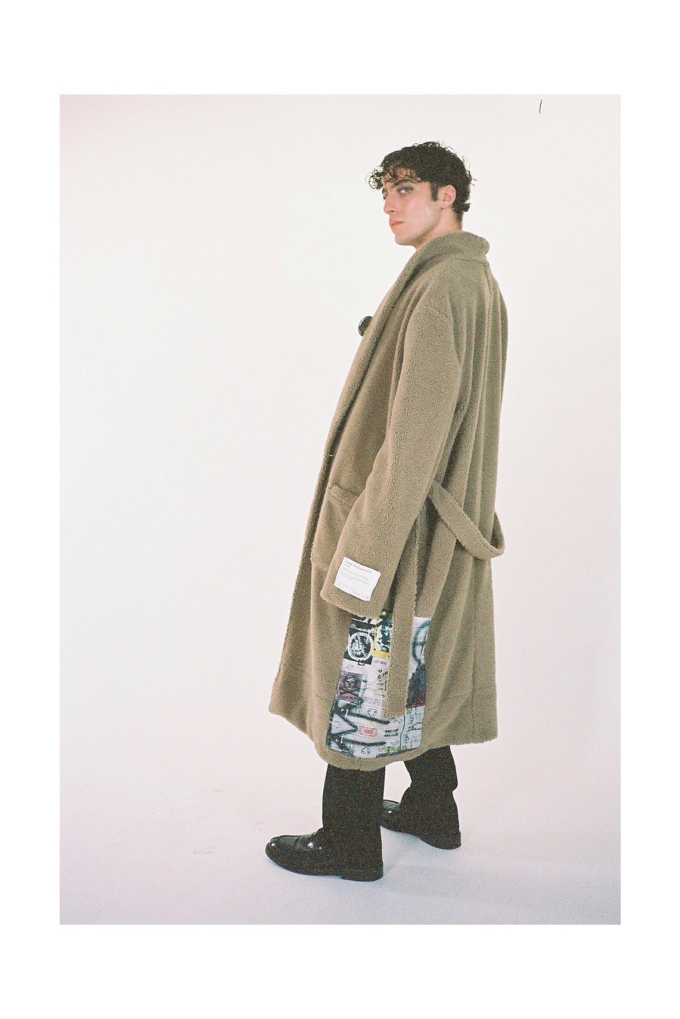 MSFW20.10.03 Teddy Robe