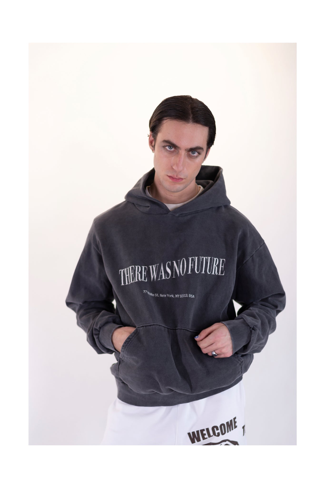 MSFW20.16.04 No Future Hoodie